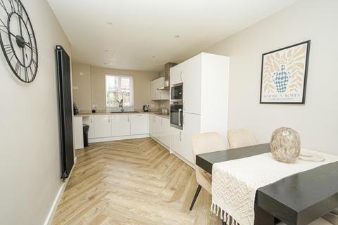4 Weston Avenue, Leighton Buzzard, LU7 4QY