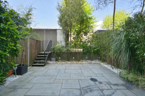 undefined, Marlborough Hill, St John's Wood NW8
