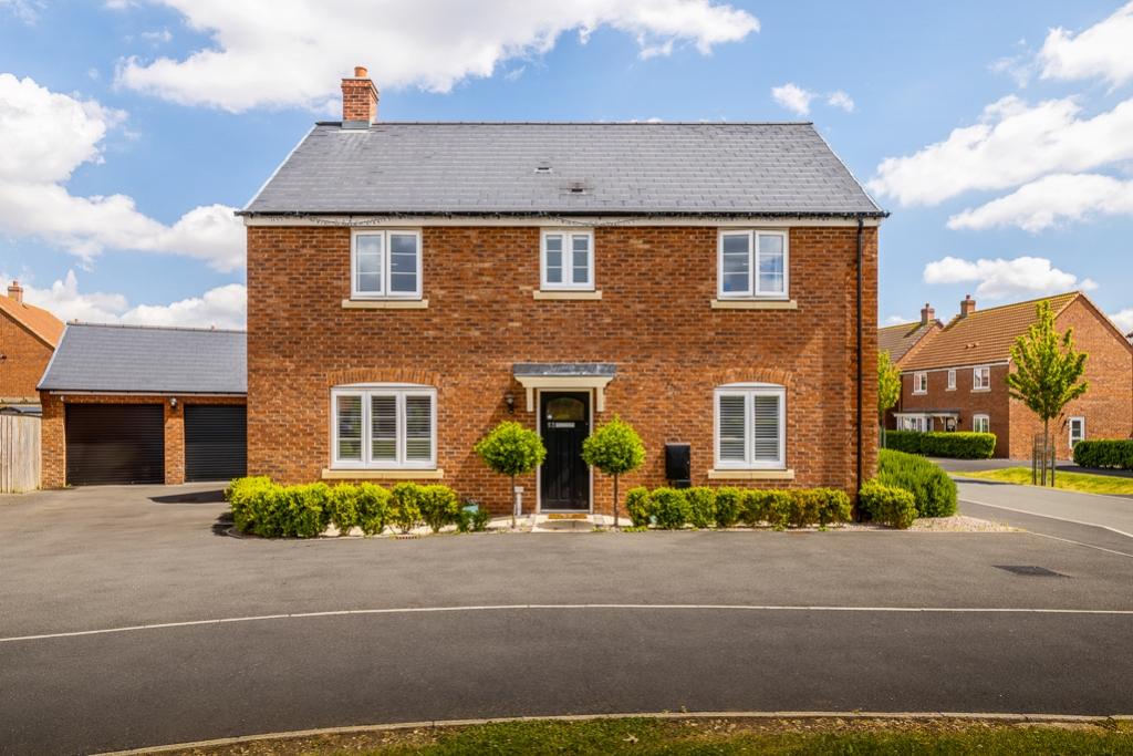 23 Top Farm Avenue (Navenby)-8