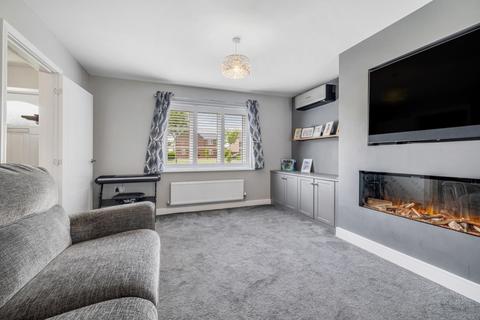 undefined, Top Farm Avenue, Navenby, Lincoln, Lincolnshire, LN5