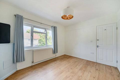 14 Buckingham Gardens, Thornton Heath, CR7 8AT