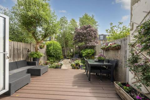42 Carlton Park Avenue, London, SW20 8BL