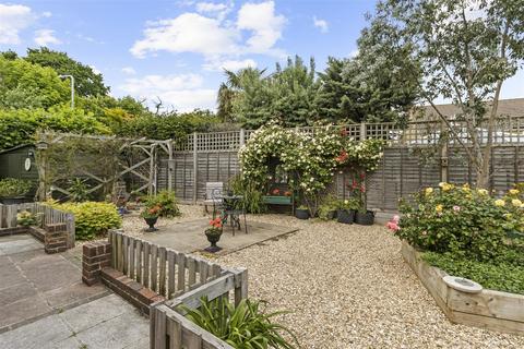 3 bedroom detached bungalow for sale, Coopers Way, Hailsham