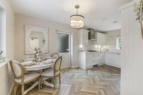 3 bedroom detached house for sale, Silver Birch Road, Headcorn, Ashford, Kent, TN27 9FA