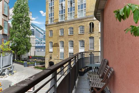 undefined, Compass Court, Shad Thames, SE1