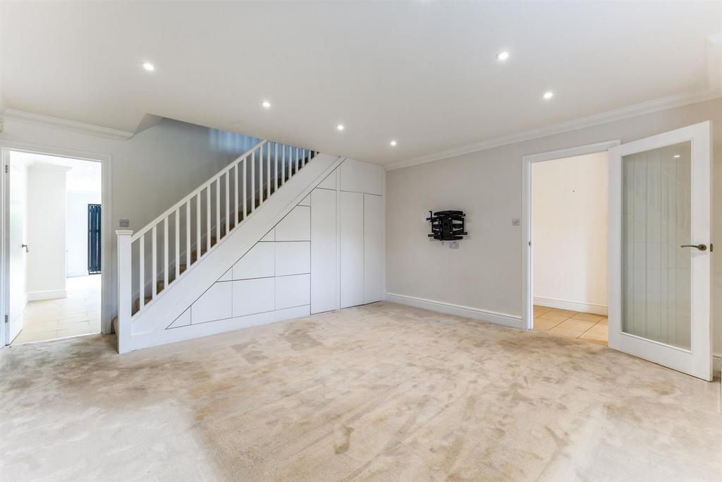 93050 80 Lower Village Road (5) low.jpg