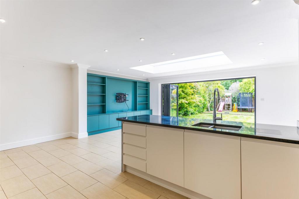 93050 80 Lower Village Road (8) low.jpg