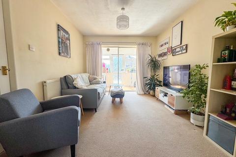3 bedroom semi-detached house for sale, Southsea Road, Patchway, Bristol, BS34