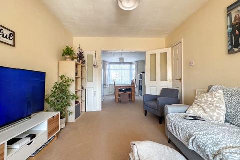 3 bedroom semi-detached house for sale, Southsea Road, Patchway, Bristol, BS34
