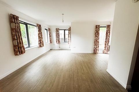 3 bedroom terraced house for sale, Lamerton Avenue, Walker, Newcastle Upon Tyne