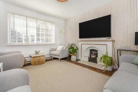3 bedroom detached house for sale, Amersham Road, Little Chalfont
