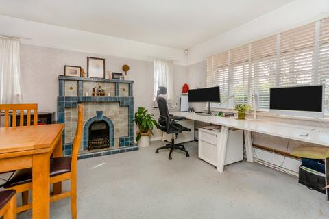 3 bedroom detached house for sale, Amersham Road, Little Chalfont