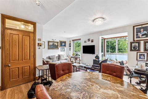 undefined, Cavendish Avenue, London, NW8