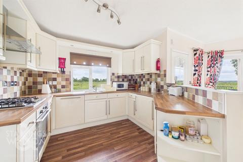 2 bedroom lodge for sale, Staithe Road, Burgh St. Peter, Beccles