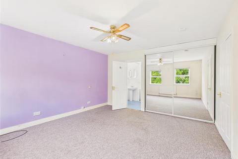 21 Oak Hill, Willerby, Hull, HU10 6DH