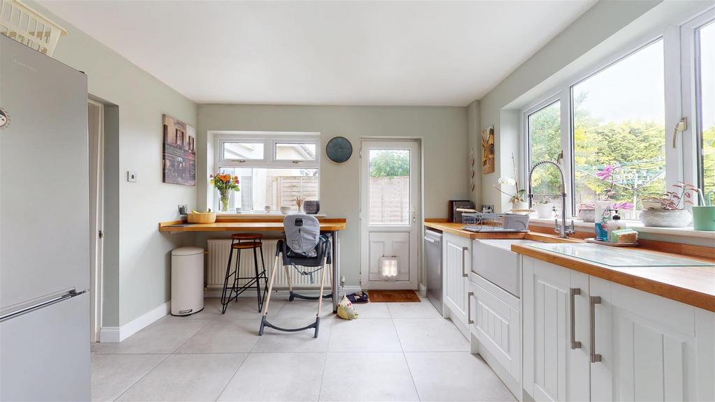 Kitchen/Breakfast Room