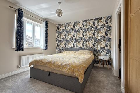 3 bedroom link detached house for sale, River Close, Kingsteignton, Newton Abbot