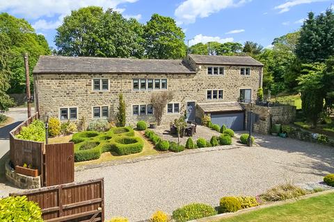 4 bedroom detached house for sale, Ripon Road, Killinghall, HG3