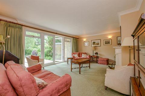 5 bedroom detached house for sale, Monks Close, Dorchester-On-Thames OX10