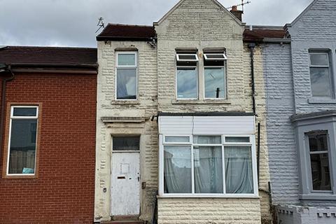 5 bedroom terraced house for sale, Livingstone Road, Blackpool