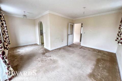 2 bedroom detached bungalow for sale, Broadland Close, Gorleston