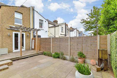 22 Coombe Road, Gravesend, DA12 5PB
