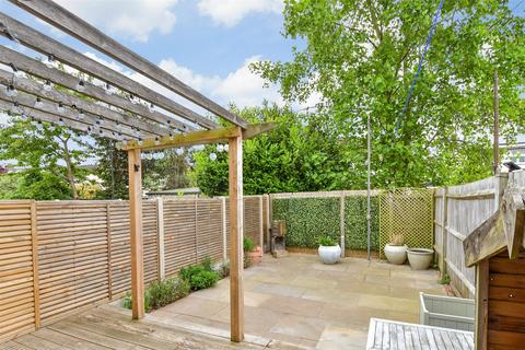 22 Coombe Road, Gravesend, DA12 5PB