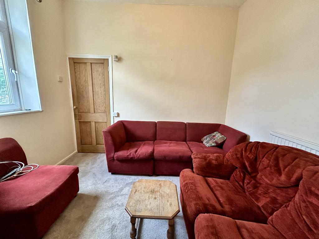 Living room 2