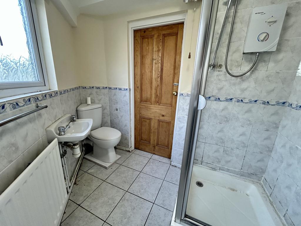 Bathroom 2