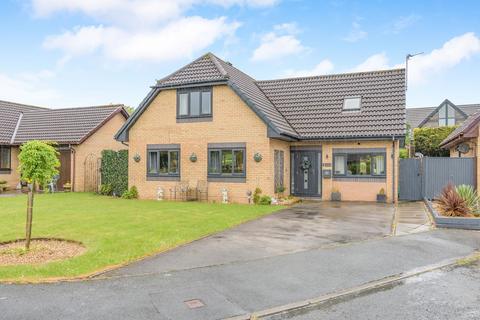 4 bedroom detached house for sale, Chestnut Crescent, Hawarden, CH5