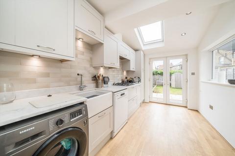 112 Worple Road, Isleworth, TW7 7HU