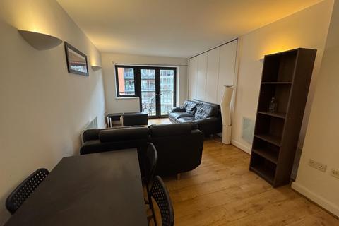 2 bedroom flat to rent, Browning Street, Birmingham B16