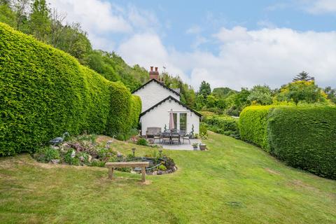 undefined, Nant Alyn, Mold CH7
