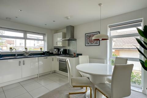 2 bedroom apartment for sale, Great Brier Leaze, Patchway, Bristol, BS34