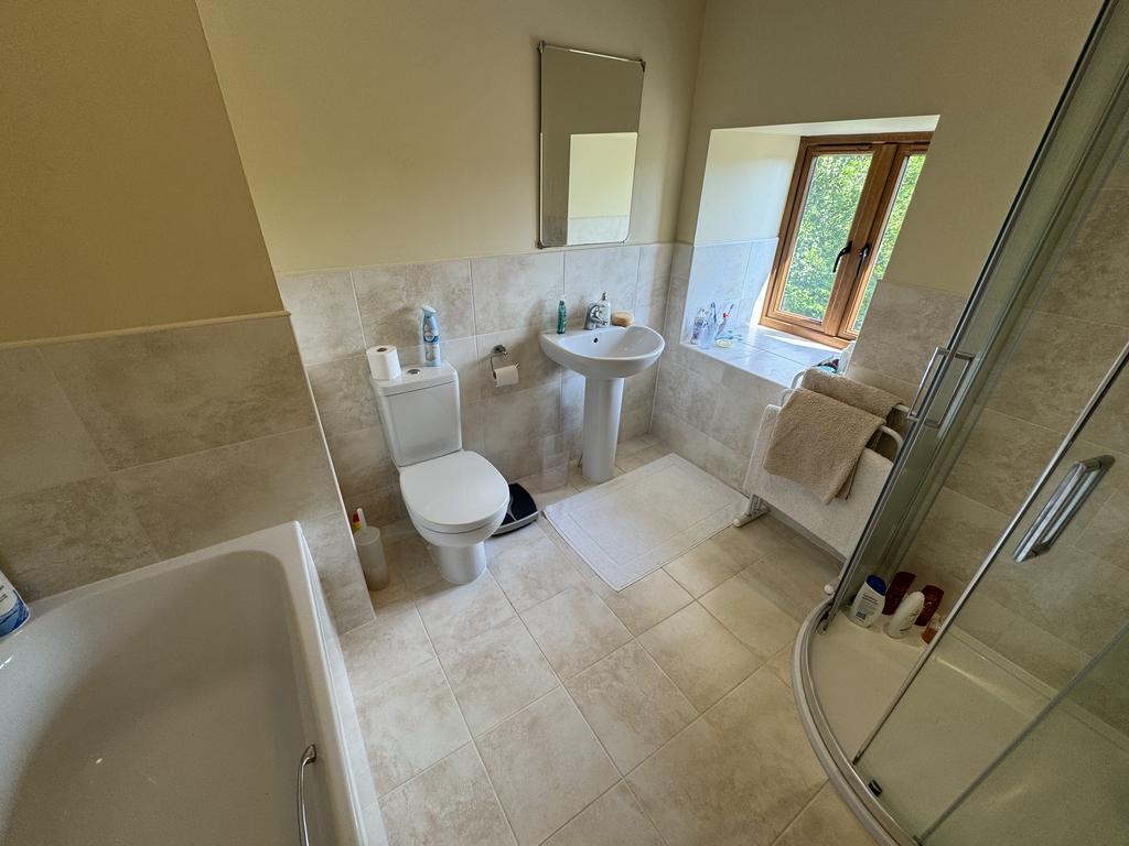 En suite 2