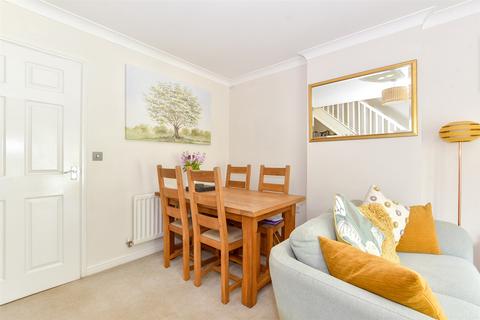 2 bedroom semi-detached house for sale, Holders Close, Billingshurst RH14
