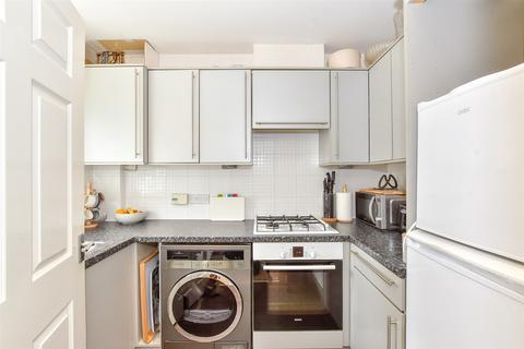 2 bedroom semi-detached house for sale, Holders Close, Billingshurst RH14