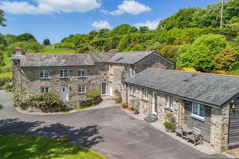 4 bedroom farm house for sale, Lostwithiel, PL22
