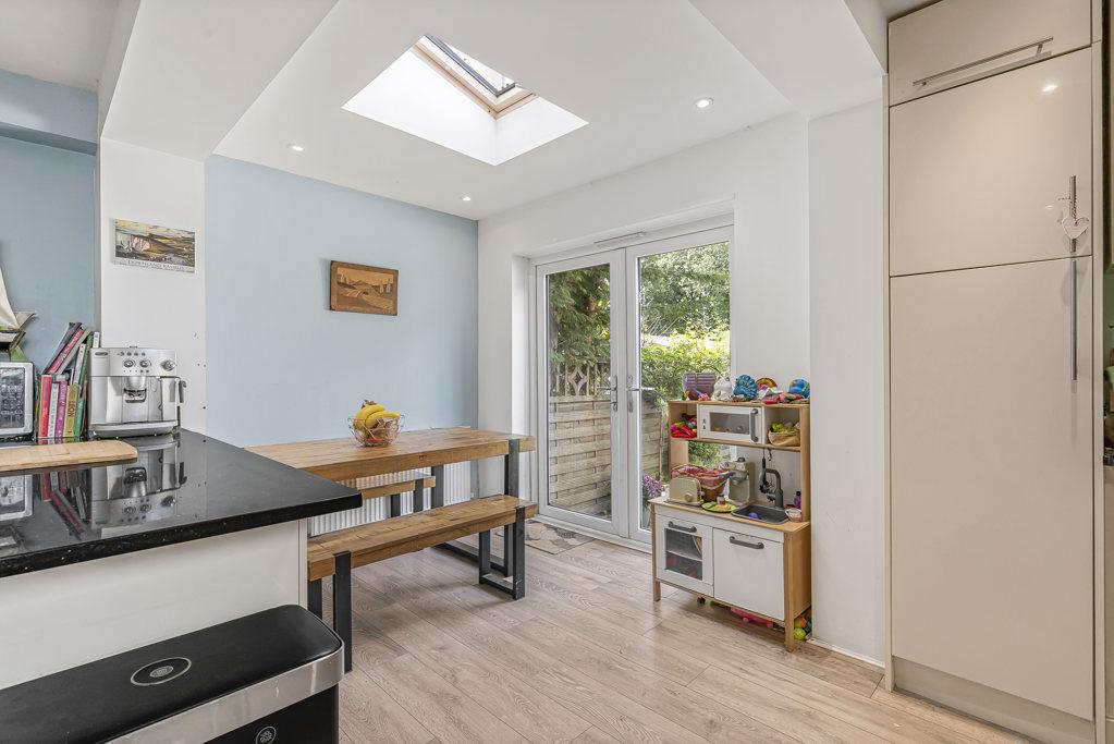 Kitchen/Dining