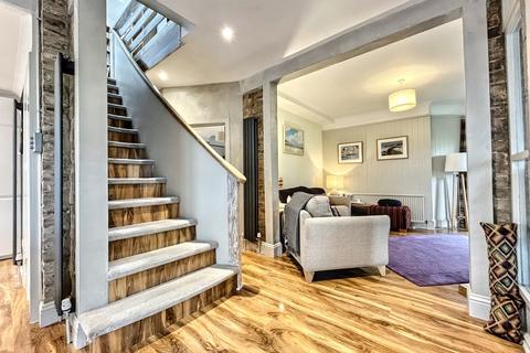 6 Elmsway, Bournemouth, BH6 3HU