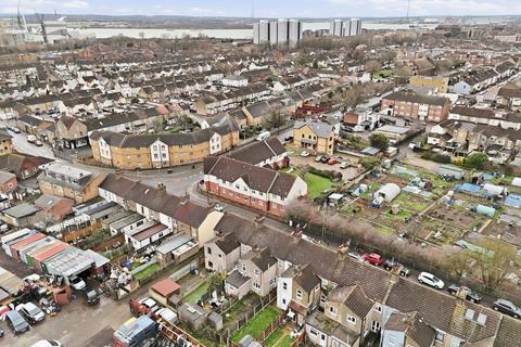 1 bedroom retirement property for sale, East Thurrock Road, Grays RM17