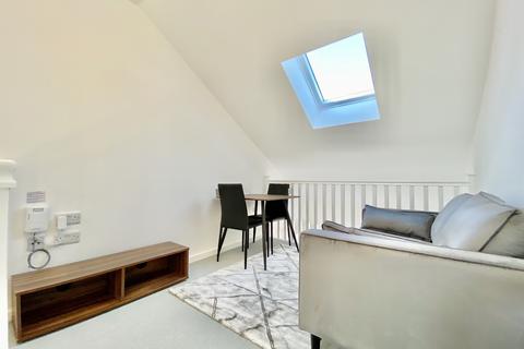 1 bedroom apartment to rent, Viaduct Road, Leeds, West Yorkshire, LS4