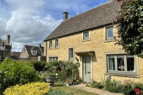 2 bedroom end of terrace house for sale, Chardwar Gardens, Bourton-on-the-Water