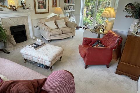 2 bedroom end of terrace house for sale, Chardwar Gardens, Bourton-on-the-Water