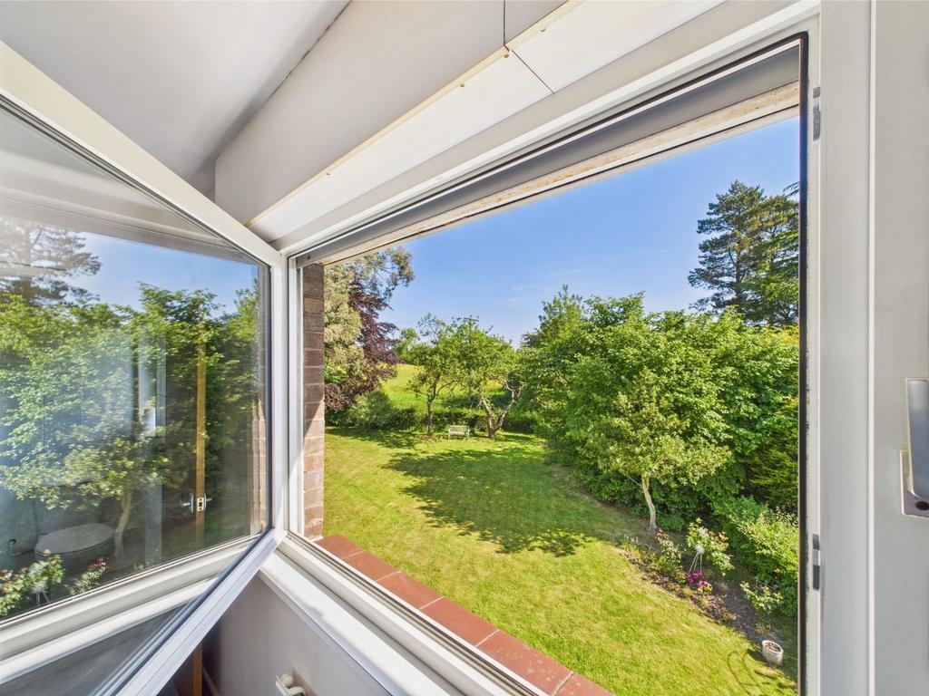 CAM03810 G0-PR0299-STILL045.jpg