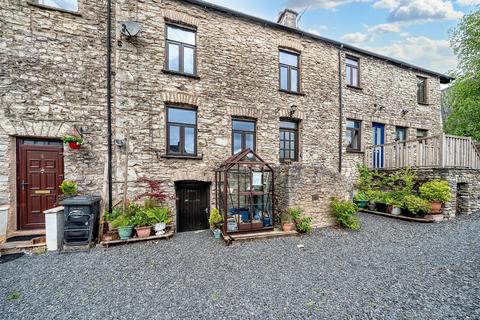 undefined, 4 Yard 12 Wildman Street