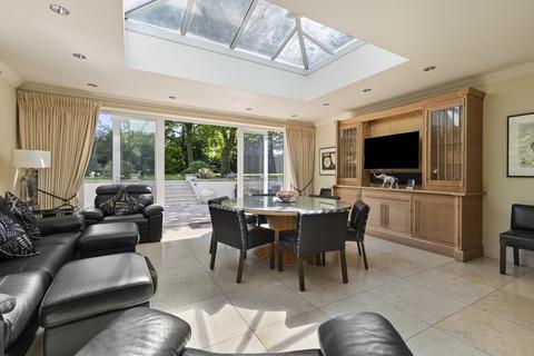 undefined, Hollybush Road, Cyncoed