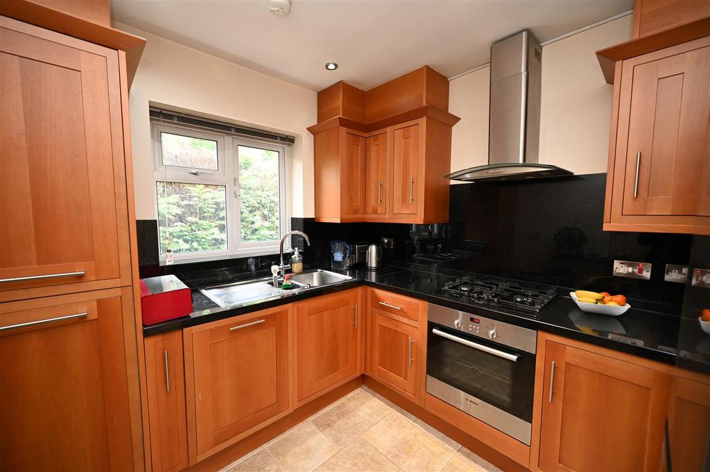 Second kitchen.JPG