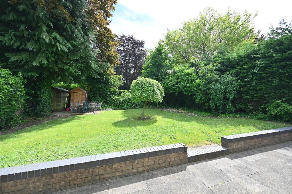 Garden 3.JPG