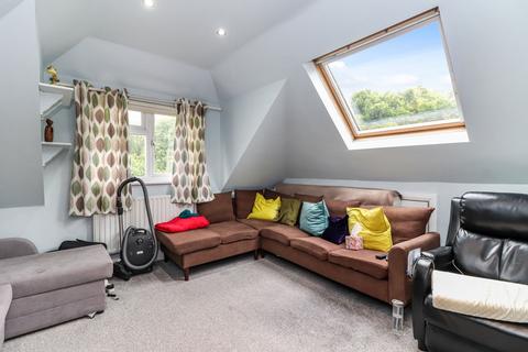 4 bedroom detached house for sale, Abbots Rise, Kings Langley, WD4